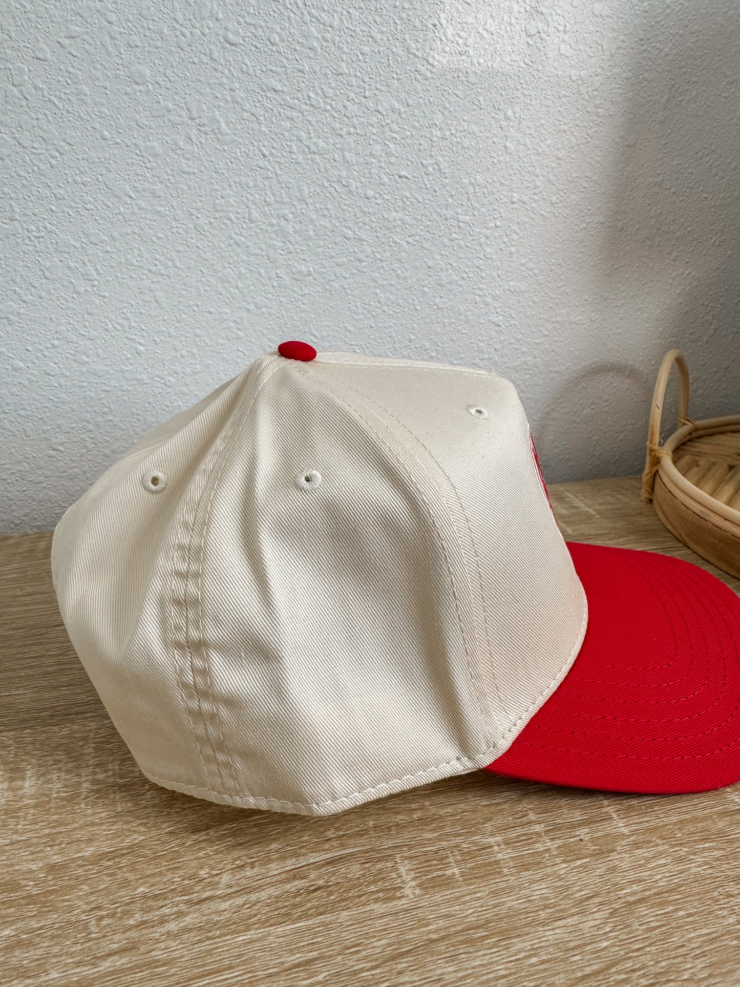 All you need is love Babe Hat